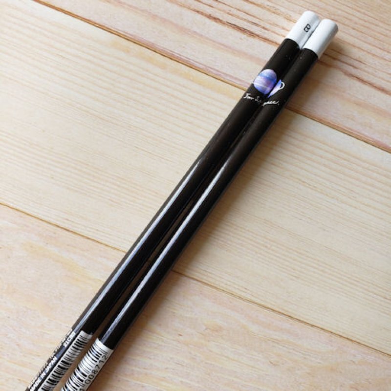 画像1: 210425 シンプルがスキ トータルステーショナリーシリーズ ウチュウ柄鉛筆《ゆうパケットOK》 (1)