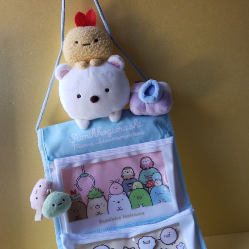 すみっコぐらし　10周年　受注シーンぬいぐるみ　限定　みんなあつまるんです　新品 Amazon.co.jp: すみっこぐらし10周年 みんなあつまるん シーン